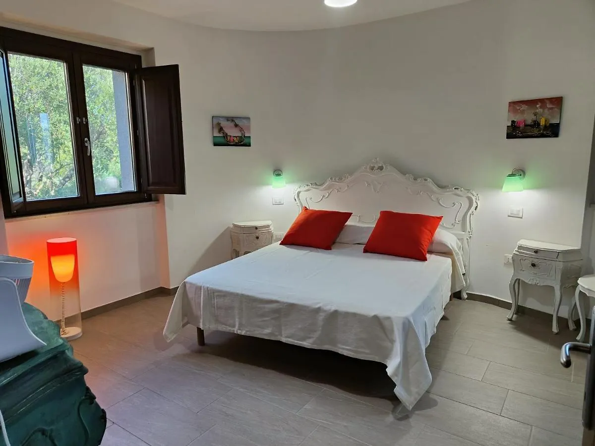 B&b La Casa Nel Vento Torpè Bed & Breakfast