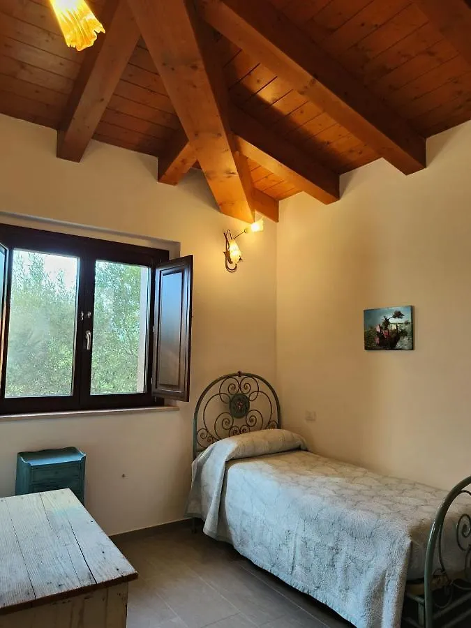 B&b La Casa Nel Vento Torpè 0*,  Italia